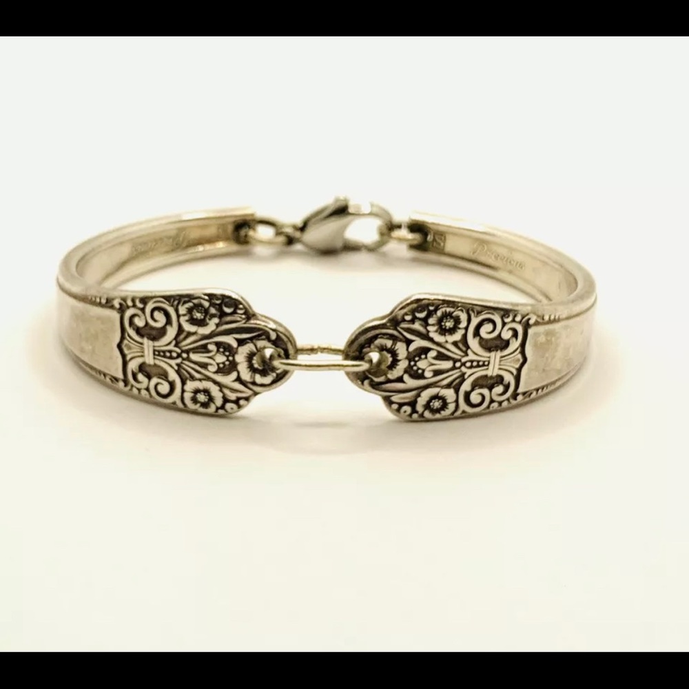 Vintage 1941 Silver Plated Spoon Bracelet - Picture 1 of 7